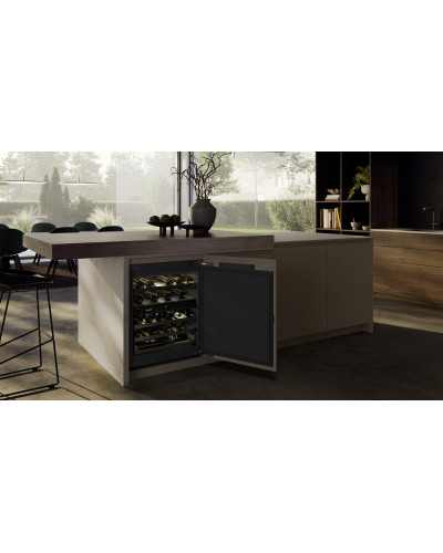 Винна шафа Liebherr UWpri 3672 Vinidor Selection