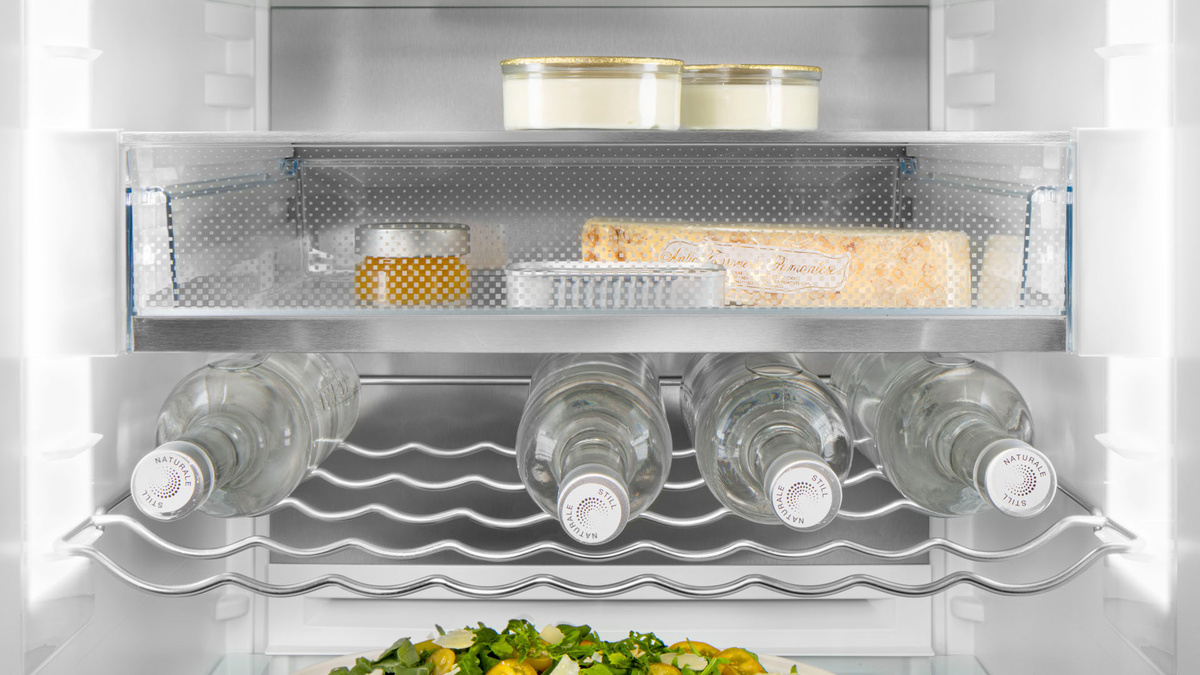 Полиця для пляшок